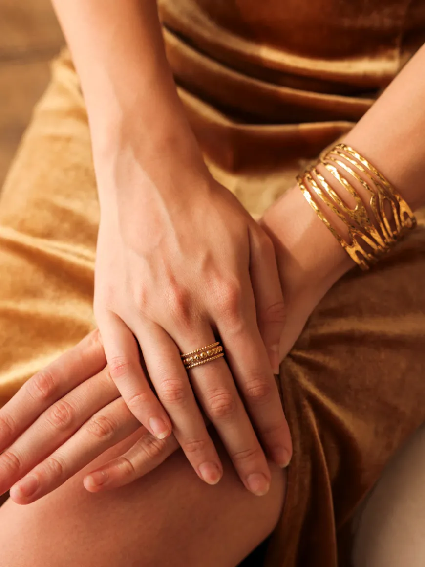 Bead Circle Ring