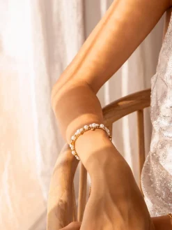 Beaded Pearl ARMBAND