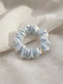 Blissful Pure Silk Medium Scrunchie Cream Blue