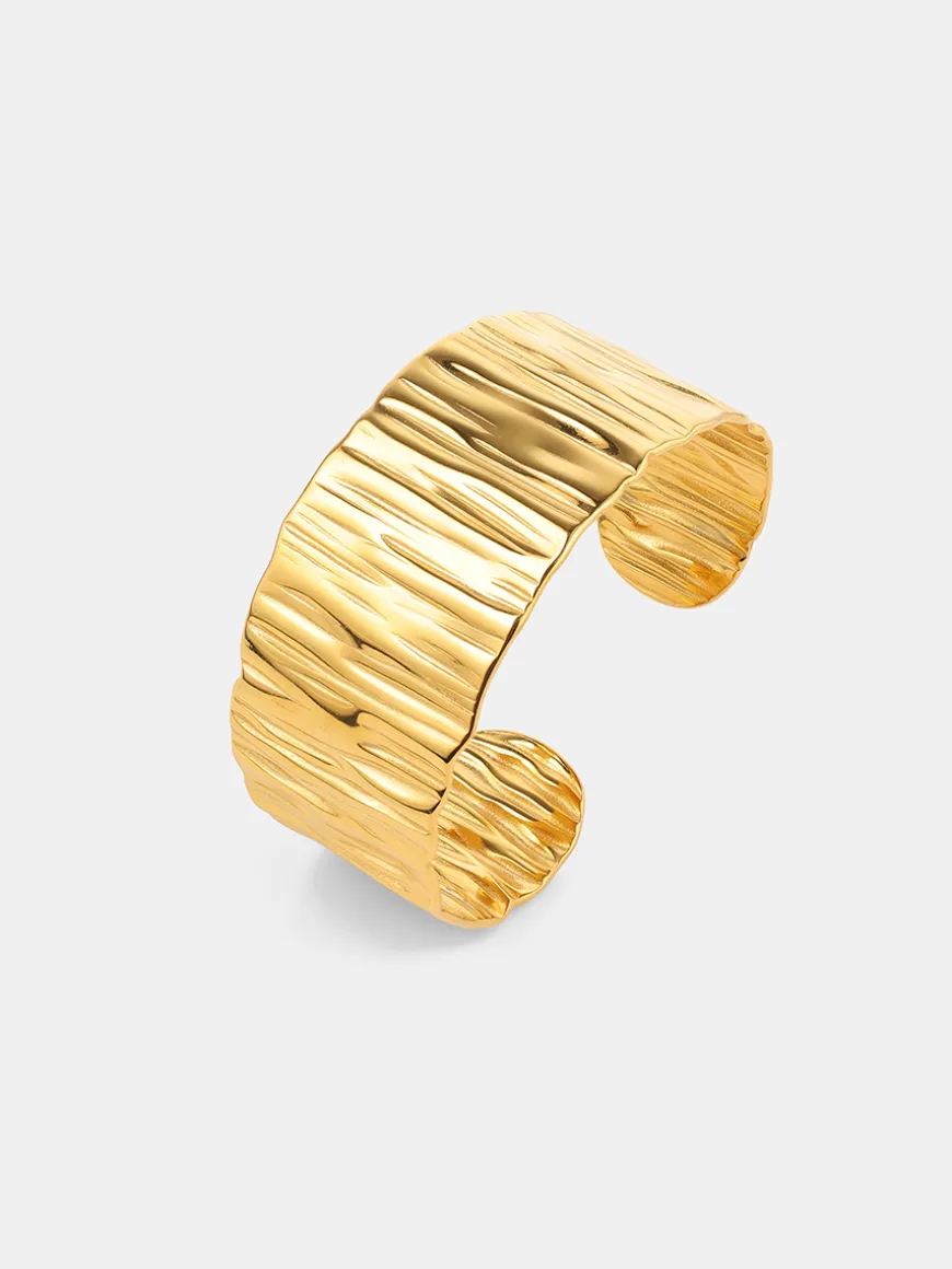 Bold Ripple Armcuff