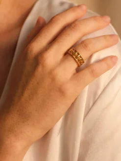 Bold Texture Ring
