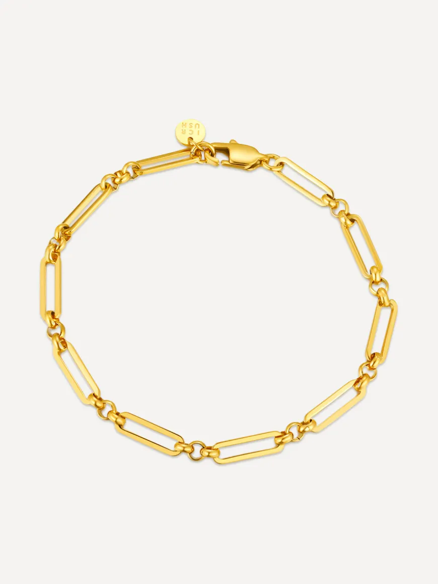 Captivating Armband