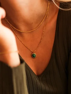 Chasing Starlight Dark Green Kette
