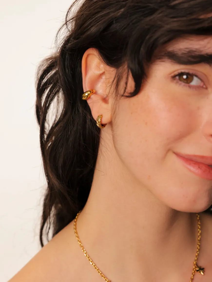 Chic Harmony Earcuff
