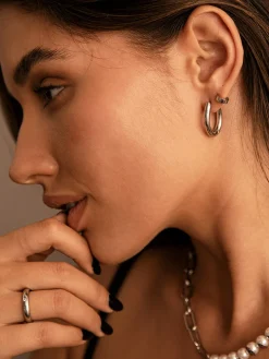 Circular Timeless Ring