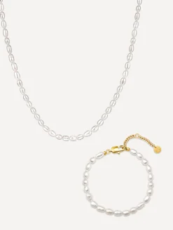 Classic Pearls Set
