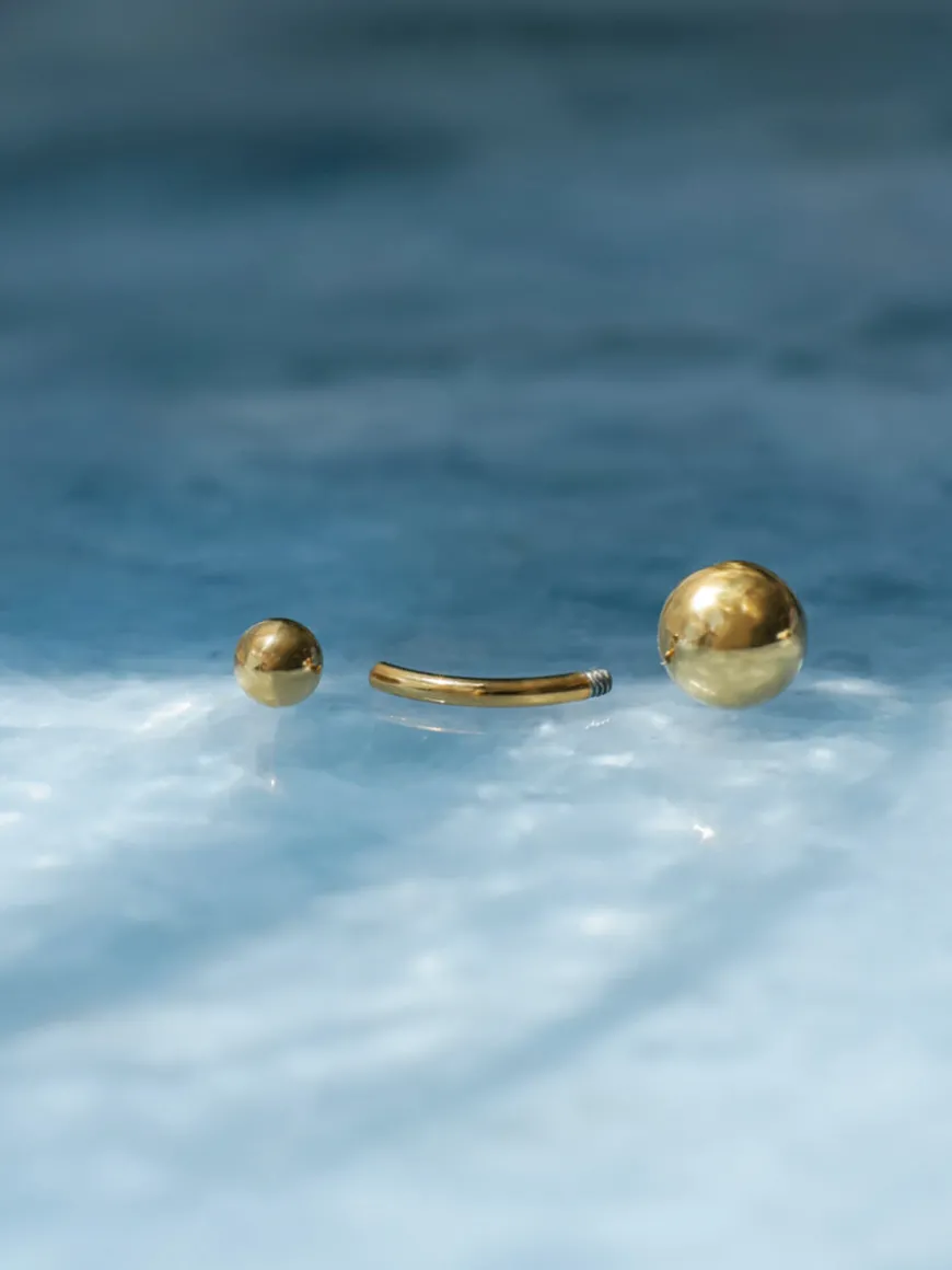 Classic Smooth Titan Bauchnabelpiercing