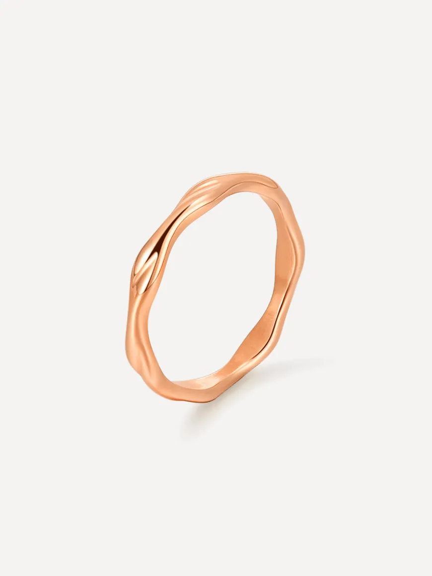 Classic Wave Ring