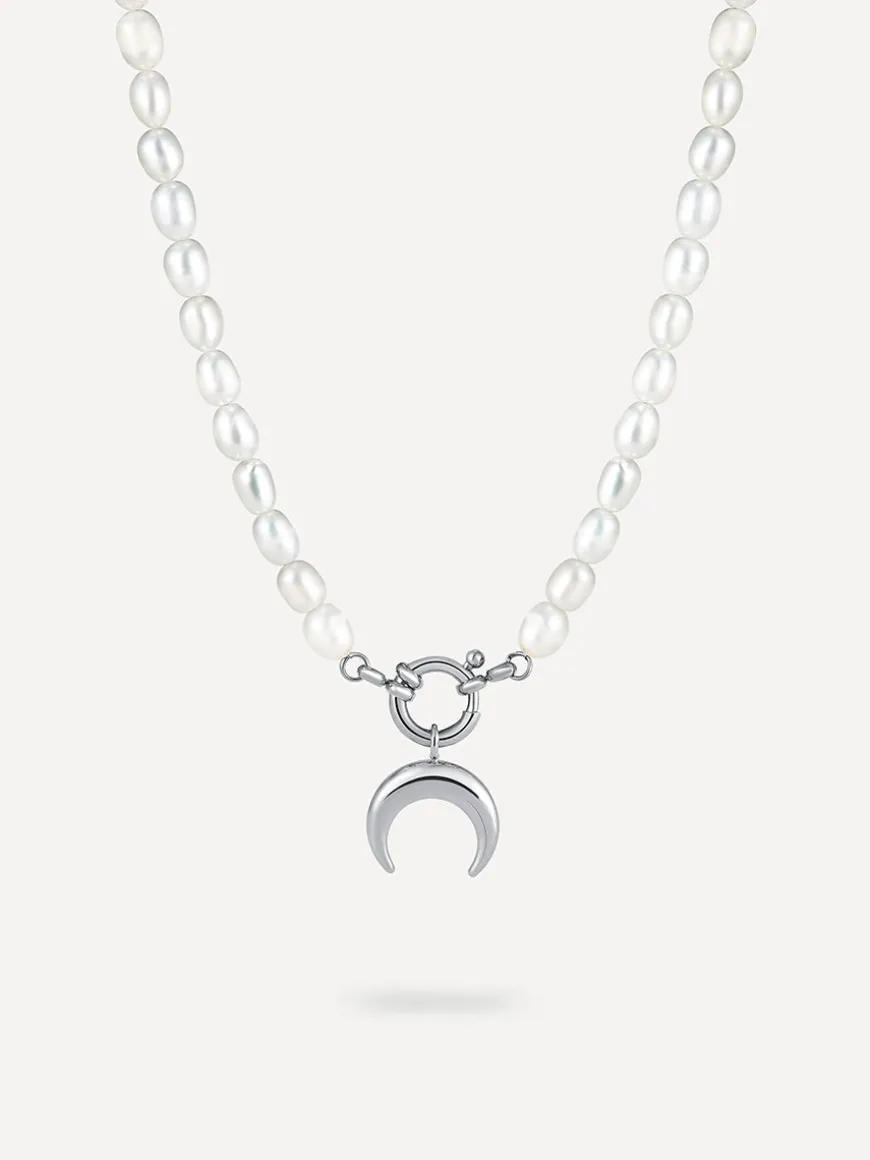 Crescent Pearl Kette