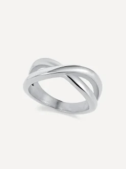 Crossing Path Ring
