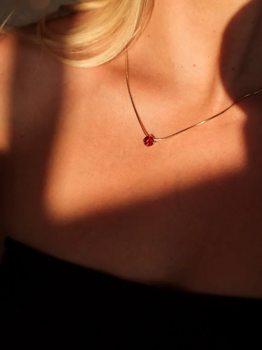 Crystal Delight Dark Red Kette