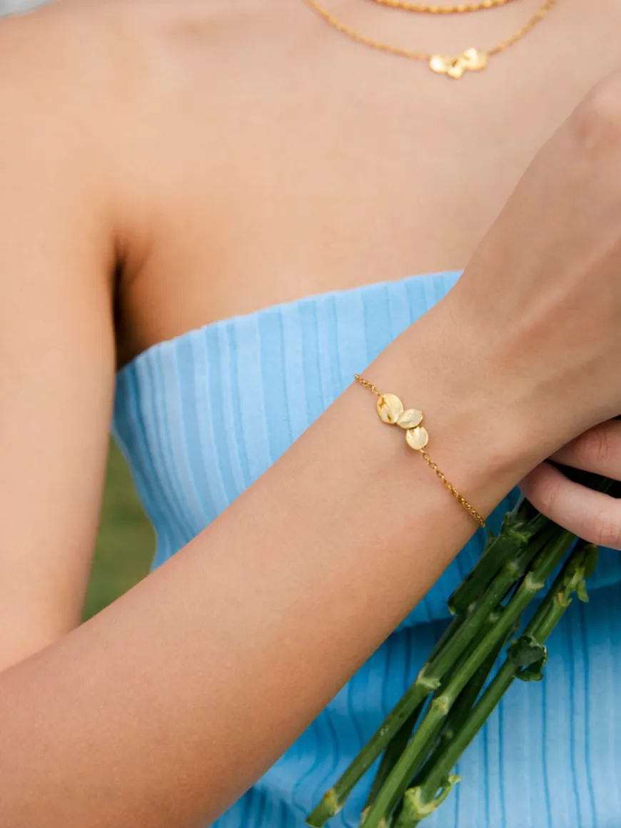 Dancing Petals ARMBAND