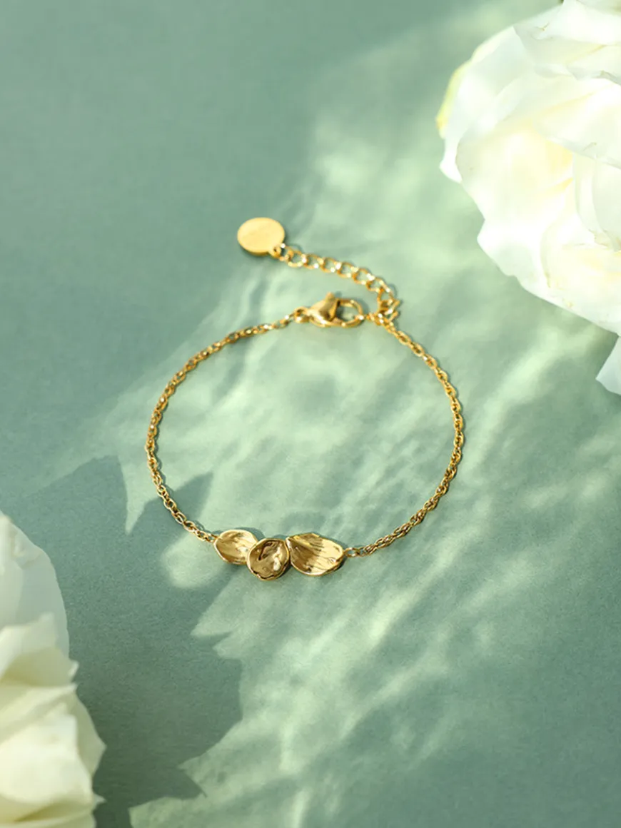 Dancing Petals ARMBAND