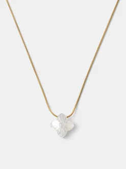 Delicate Bloom Kette