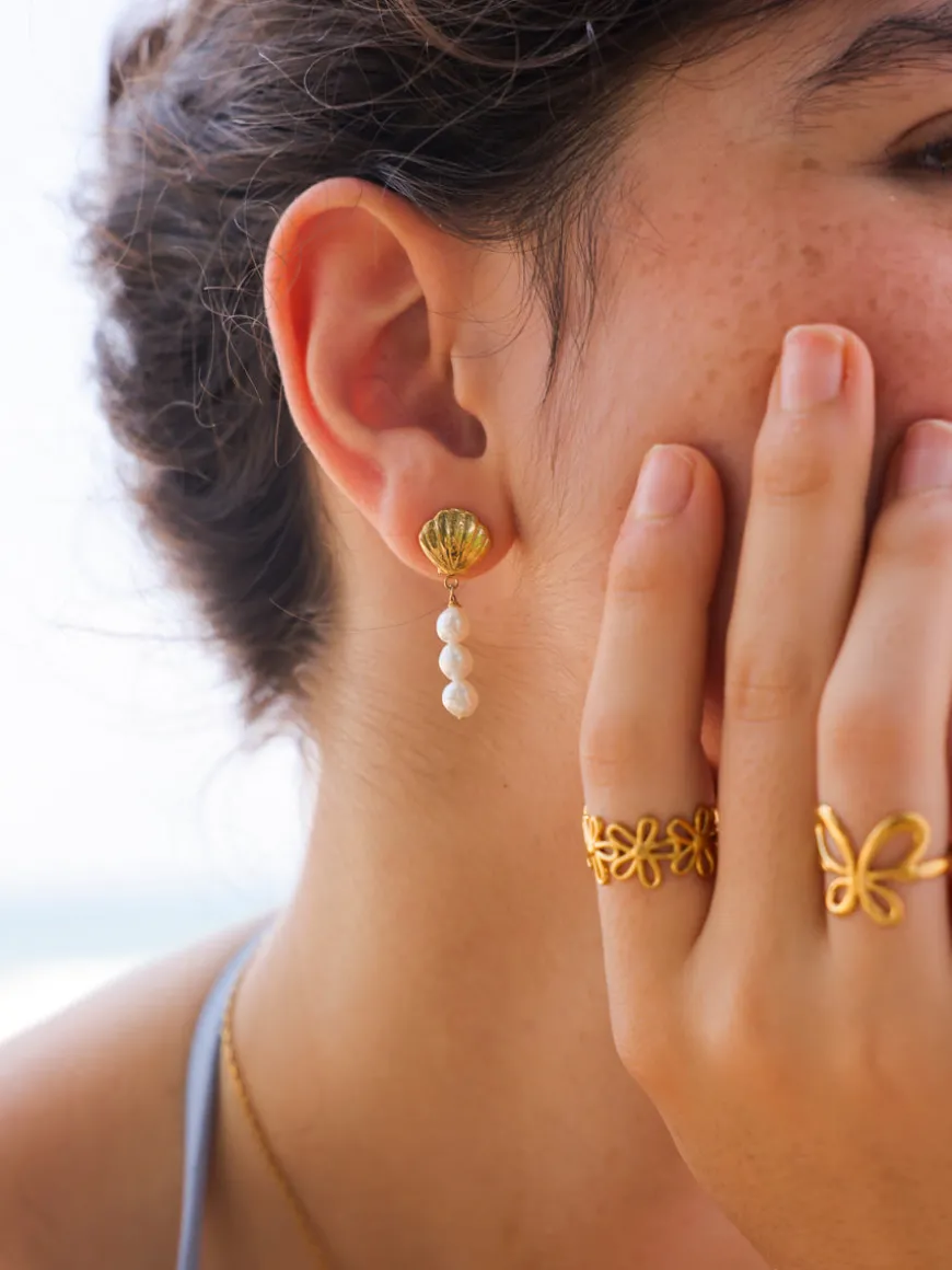 Delicate Blossom Ring
