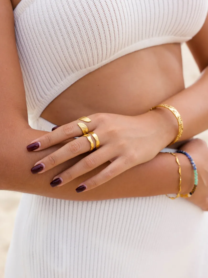 Delicate Feather Ring
