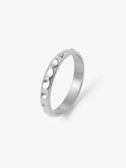 Delicate Groove Ring