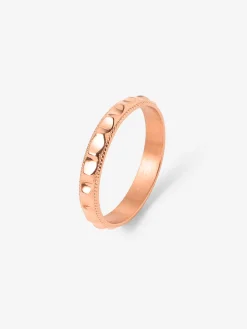 Delicate Groove Ring