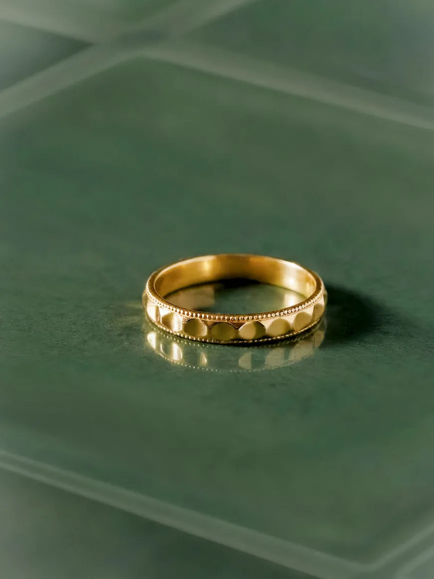 Delicate Groove Ring