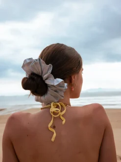 Delicate Wave Light Grey Scrunchie