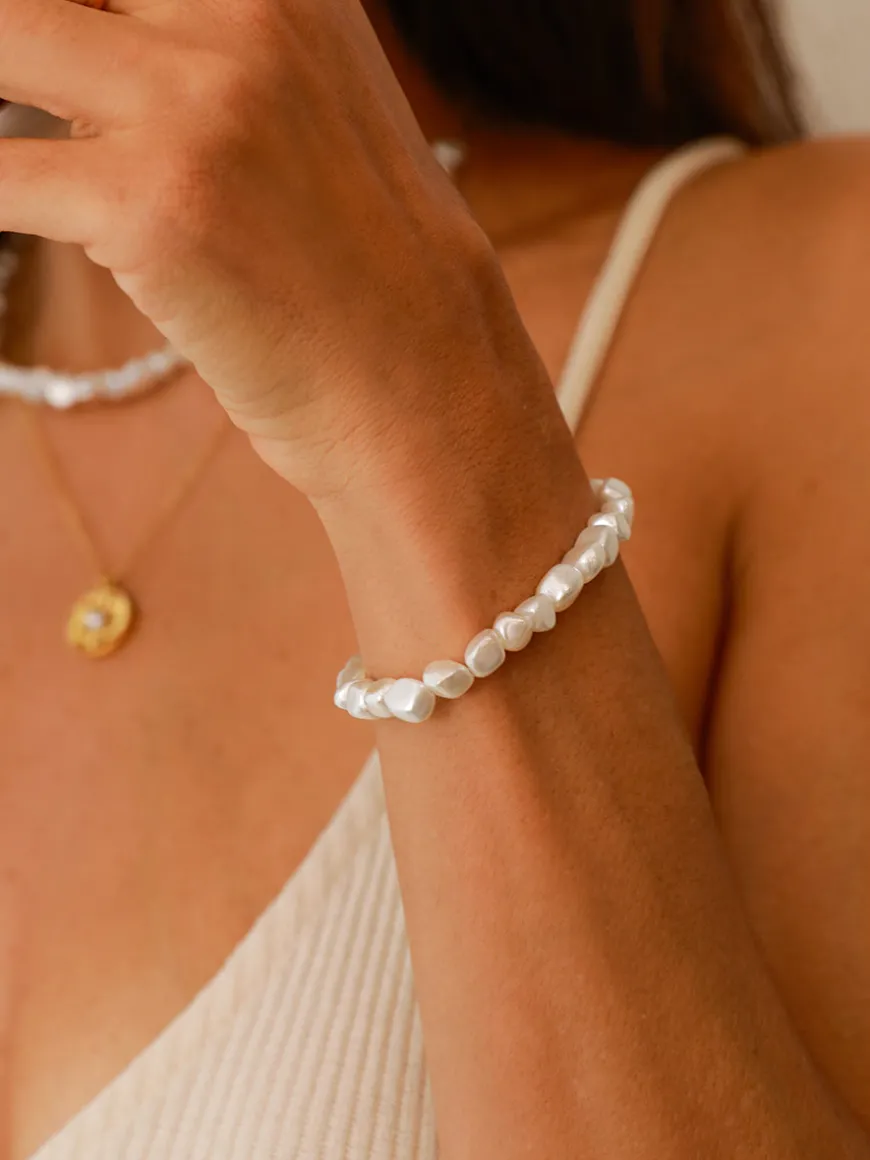 Delightful Pearl Set