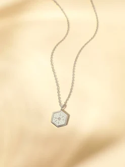 Destiny Compass Kette
