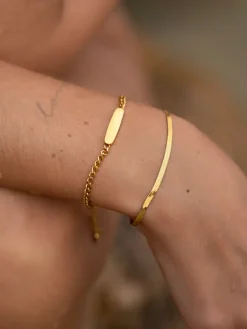 Determined ARMBAND