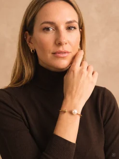 Dewdrop Pearl Armcuff