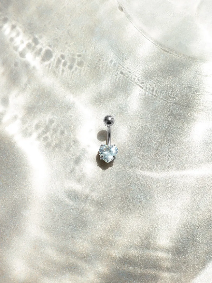 Diamond Heart Bauchnabelpiercing