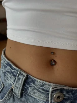 Dreamy Glow Dark Titan Bauchnabelpiercing