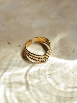 Dynamic Beads Ring