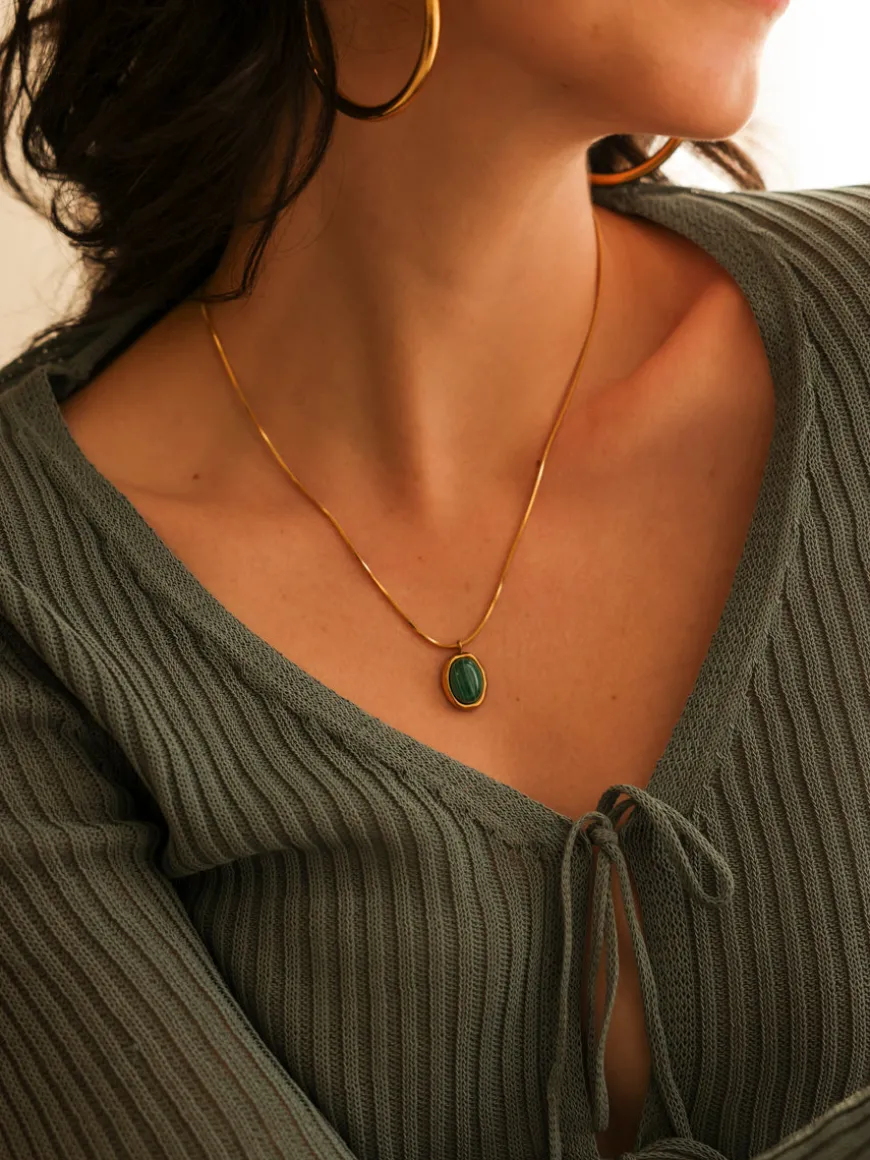 Echoing Dream Dark Green Kette
