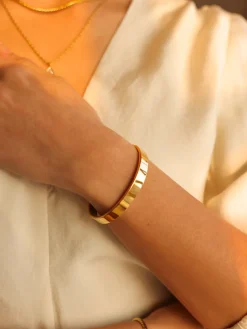 Eclipse Halo Bold Armcuff