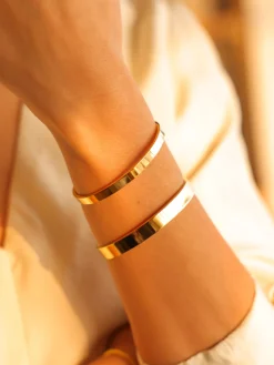 Eclipse Halo Medium Armcuff