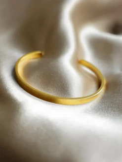Eclipse Halo Medium Armcuff