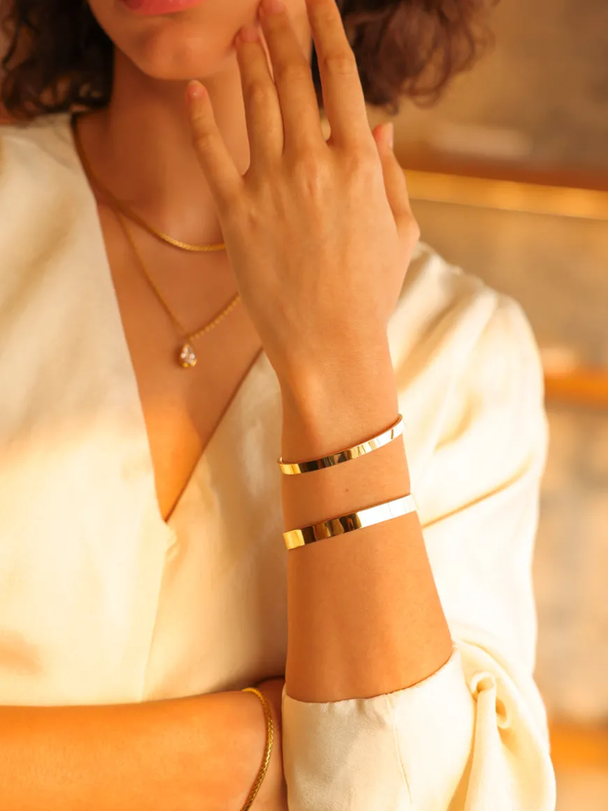 Eclipse Halo Medium Armcuff