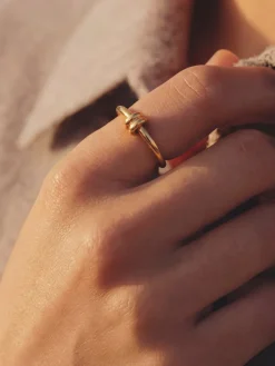 Elegant Duo Loop Ring