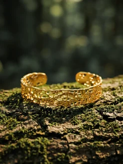 Elegant Mesh Armcuff