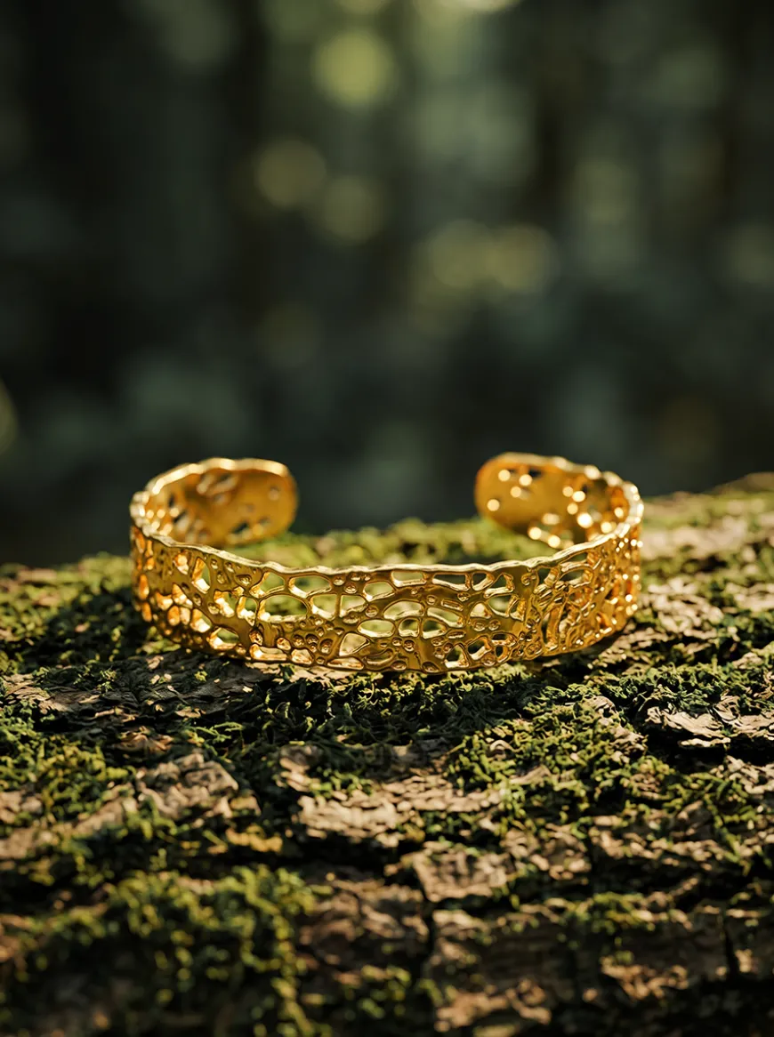 Elegant Mesh Armcuff