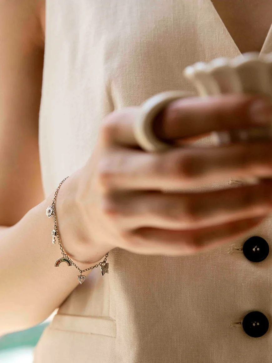 Embrace Love ARMBAND