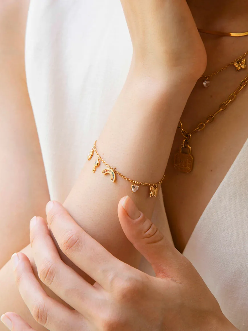 Embrace Love ARMBAND