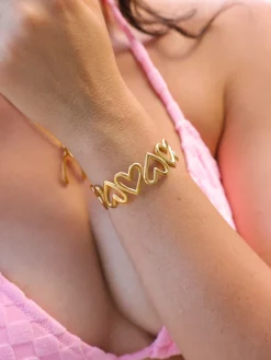 Endless Heart Armcuff