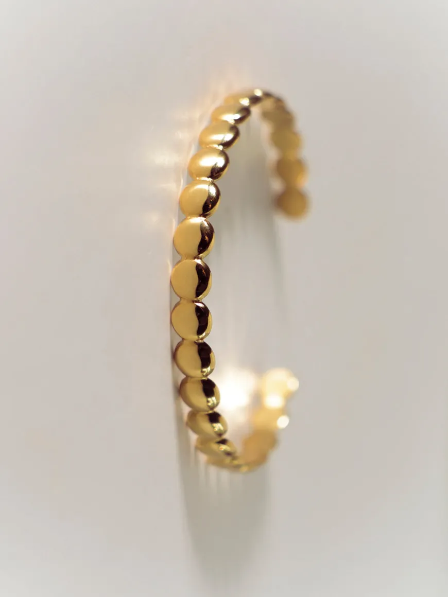 Endless Round Armcuff