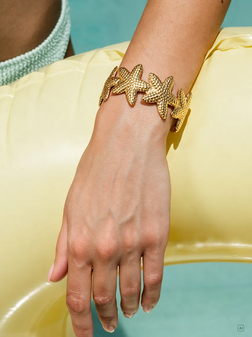 Endless Starfish Armcuff