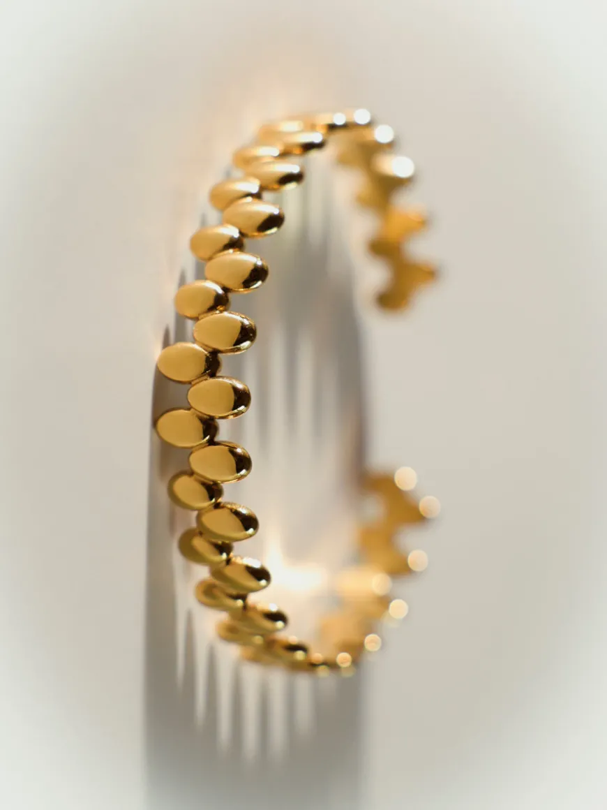 Entwined Imprint Armcuff