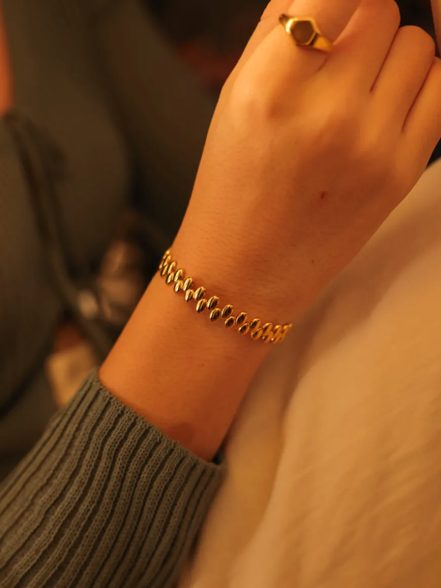 Entwined Imprint Armcuff