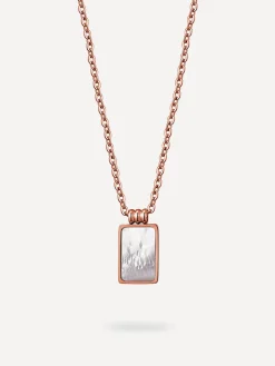 Essence Pearl Kette