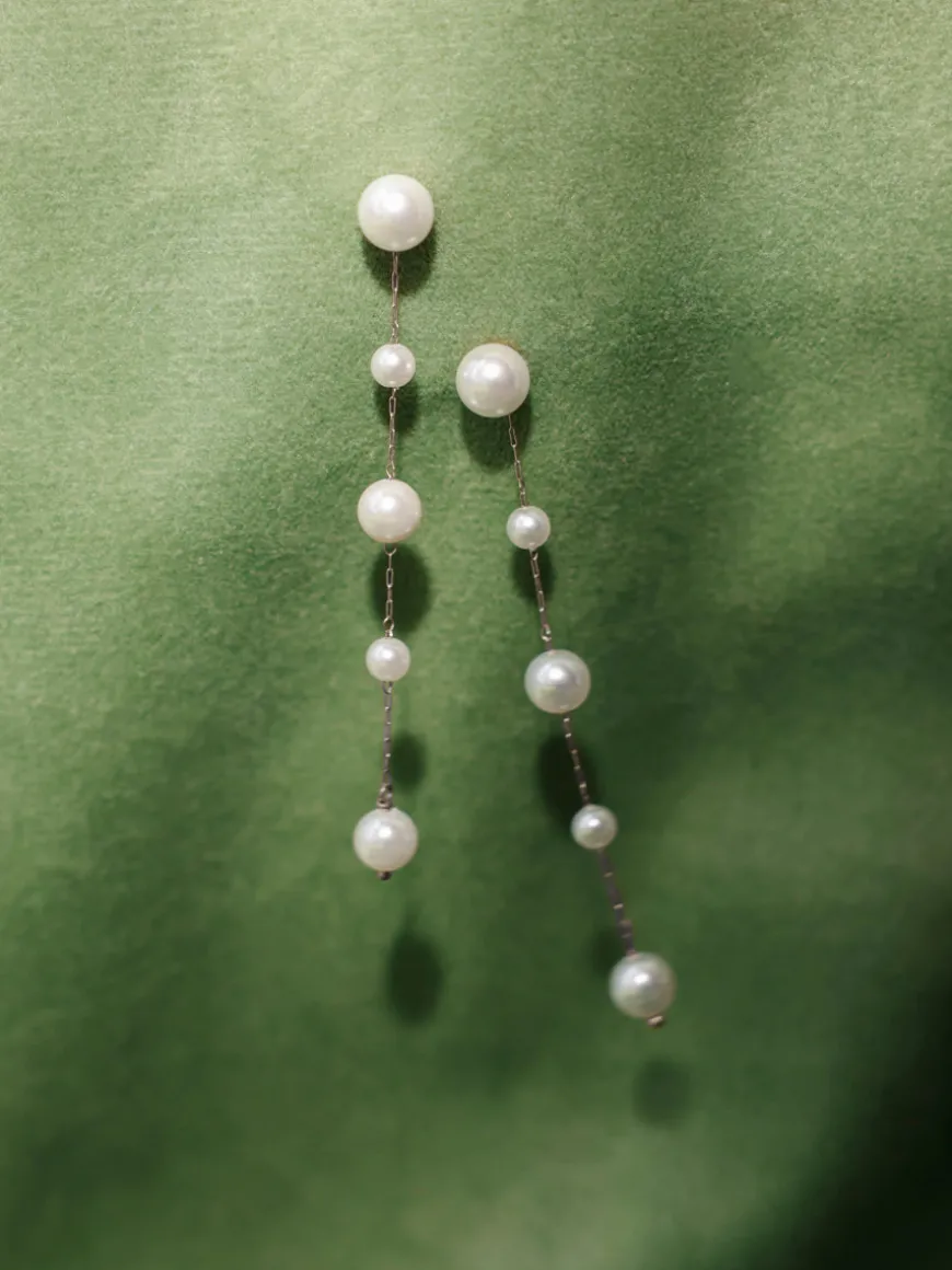 Ethereal Pearl Drop Ohrringe