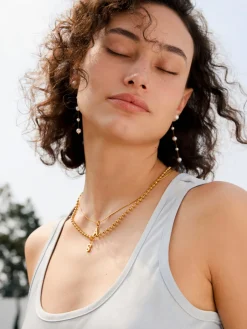 Ethereal Pearl Drop Ohrringe