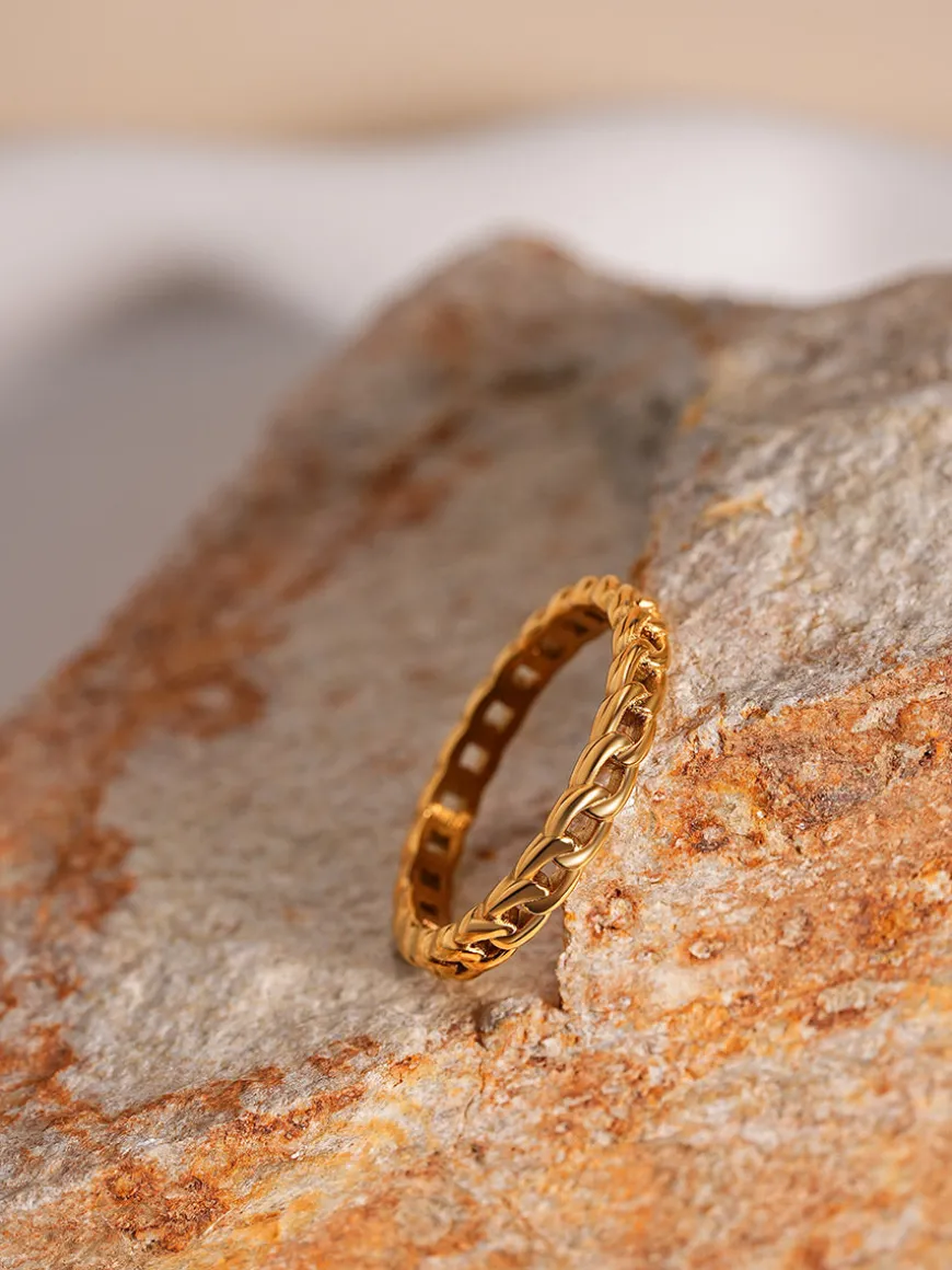 Fine Bond Ring